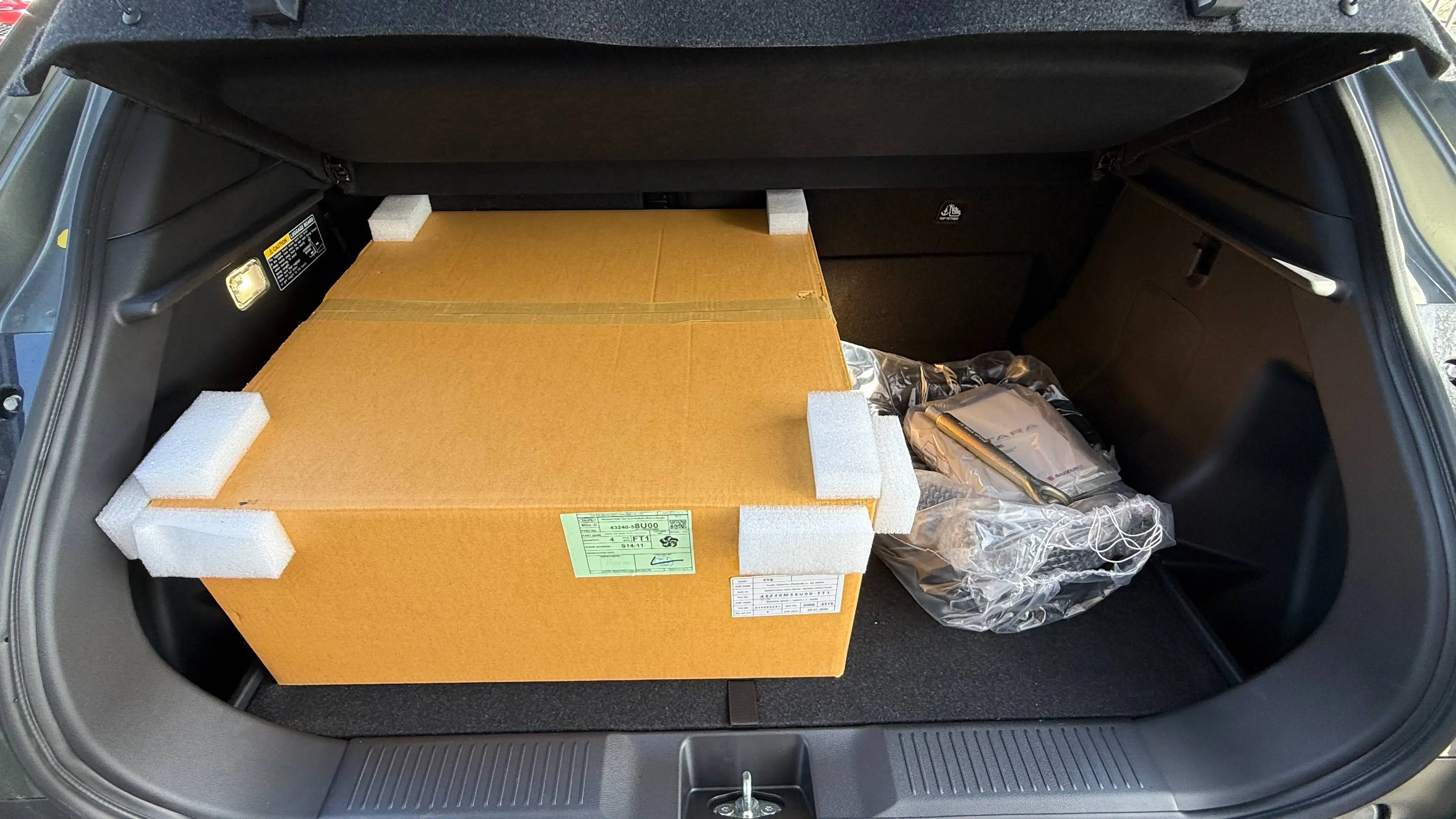 Suzuki Vitara e VITARA eAxle (61 kWh) Allgrip-e Comfort — photo 10