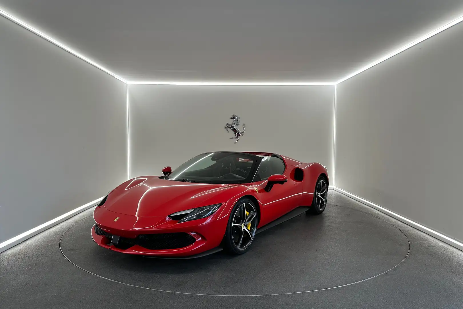 Ferrari 296 GTS Rosso Corsa / NEW / Bicolor Rood - 1