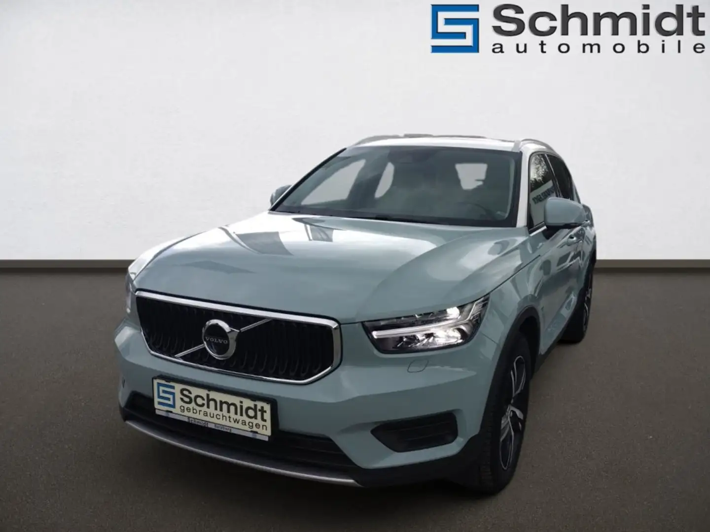 Volvo XC40 T5 AWD Momentum Geartronic Bleu - 2