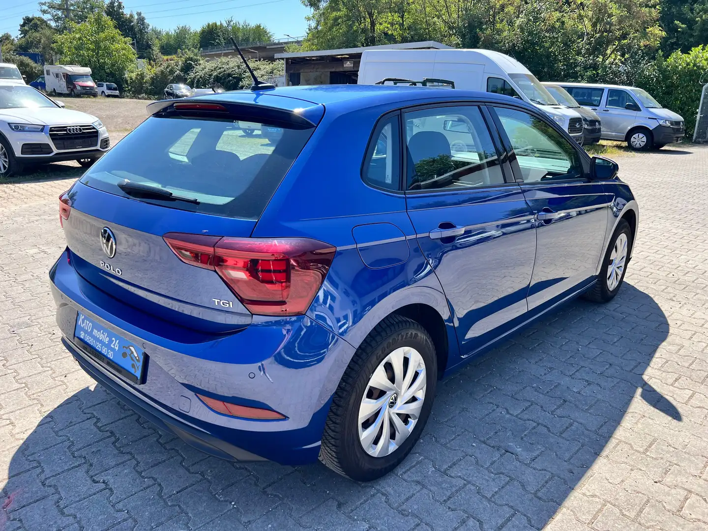 Volkswagen Polo Life TGI CNG Erdgas IQ.DRIVE ACC LED Navi PDC ... Blau - 2