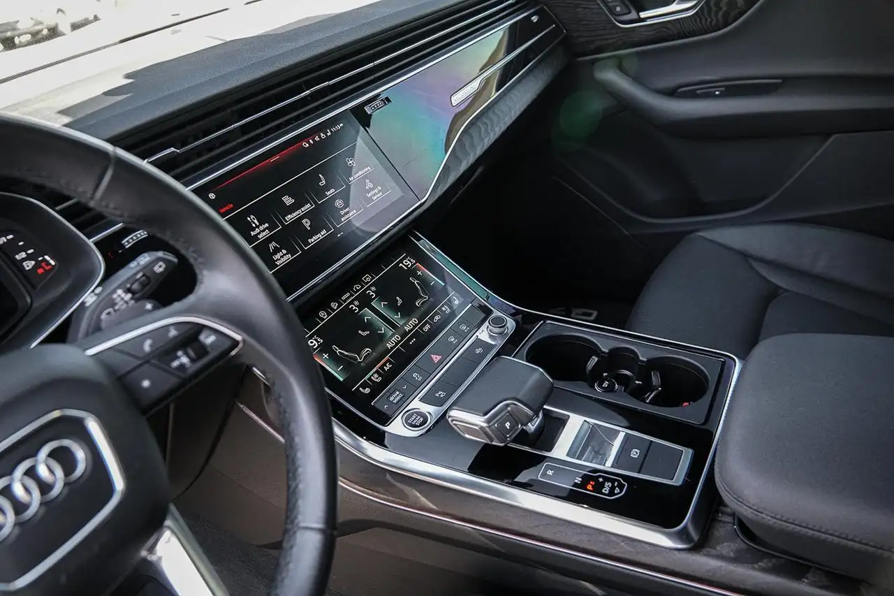 Audi Q7 photo Audi Q7