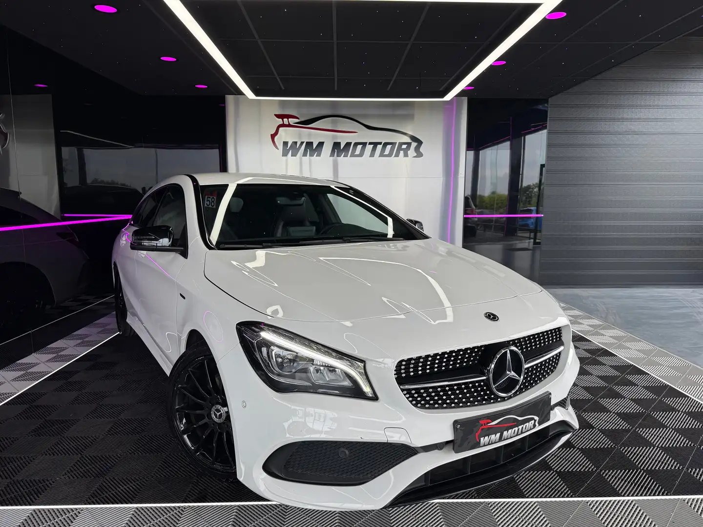 Mercedes-Benz CLA 200 Pack AMG // EDITION Wit - 2