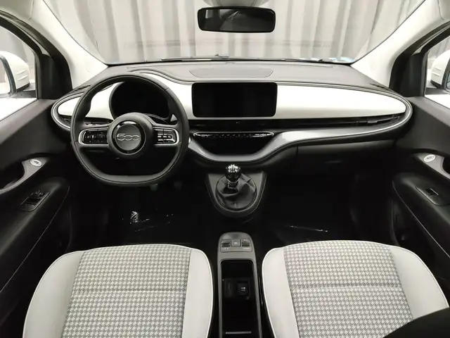 Fiat 500 view 9