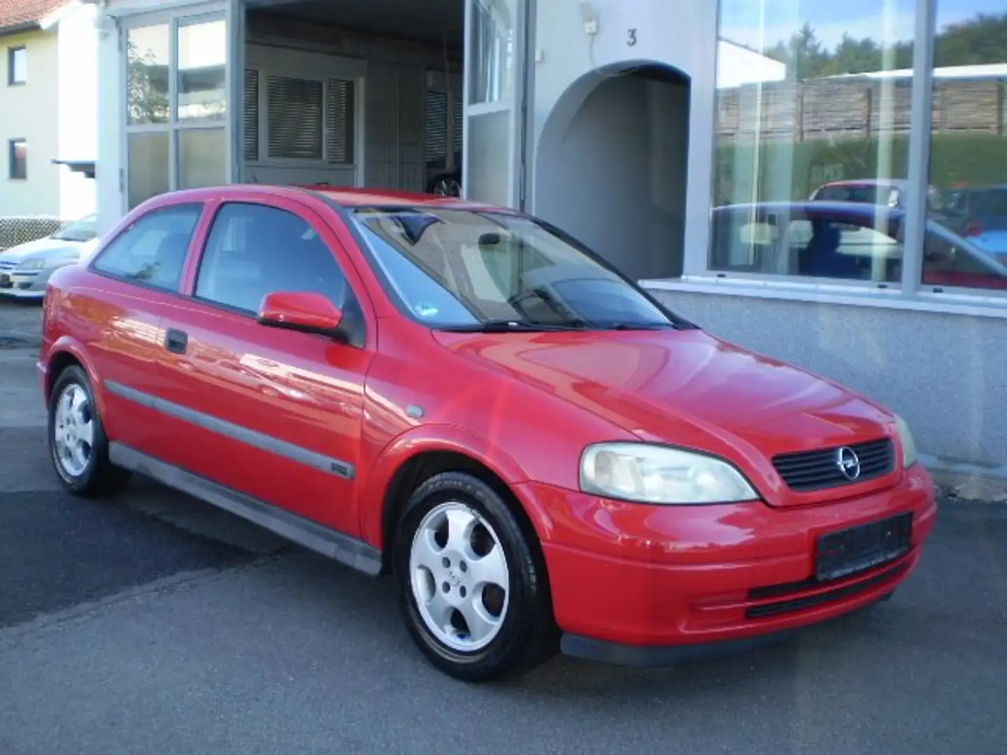 Opel Astra 1.6 / Klimaanlage / Tüv 02-2025 / Airbag... Rot - 2