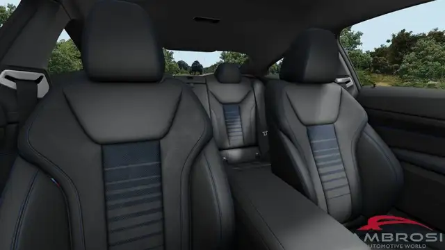 BMW 4 Series view 10