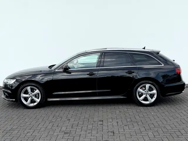Audi A6 view 8