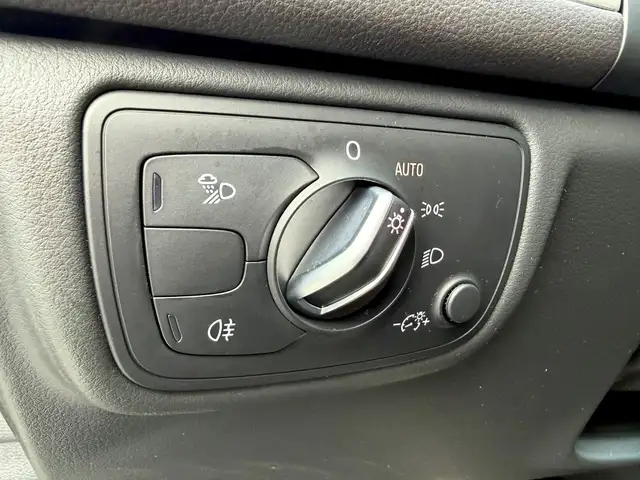 Audi A6 view 23