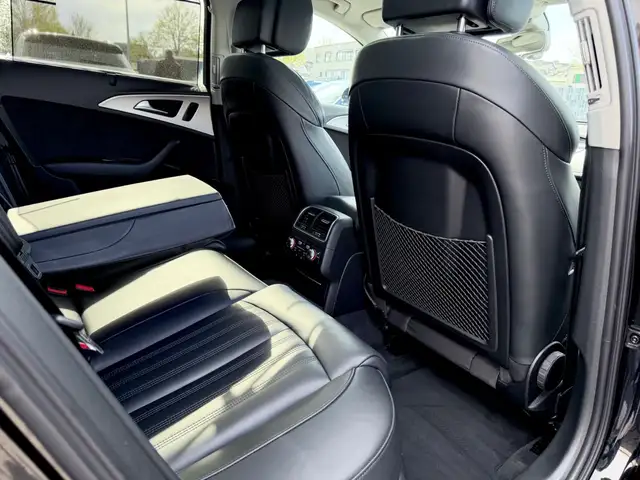 Audi A6 view 14