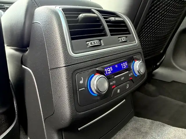 Audi A6 view 21