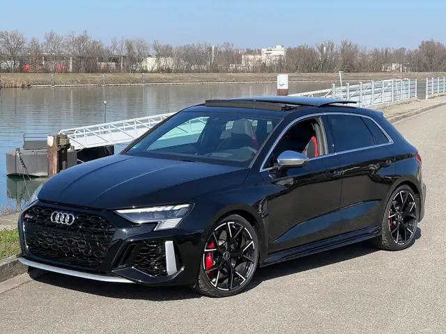 Audi RS3 RS3 Sportback TFSI Sportback quattro S tronic