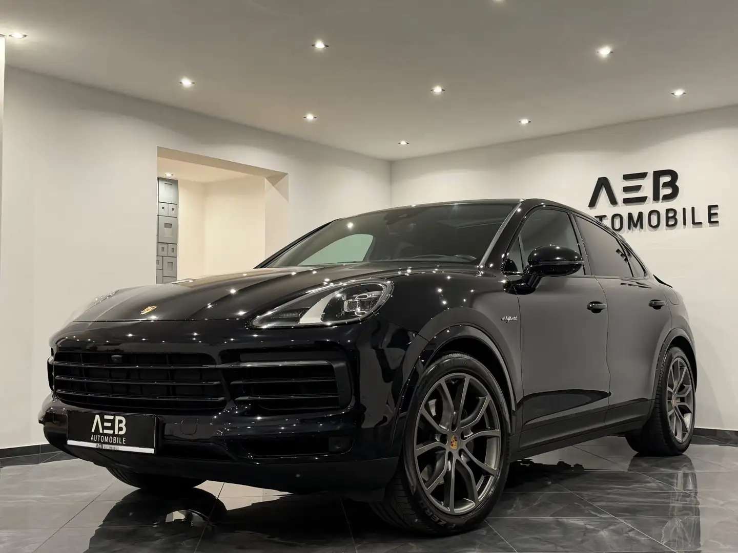 Porsche Cayenne Coupe E-Hybrid - 2