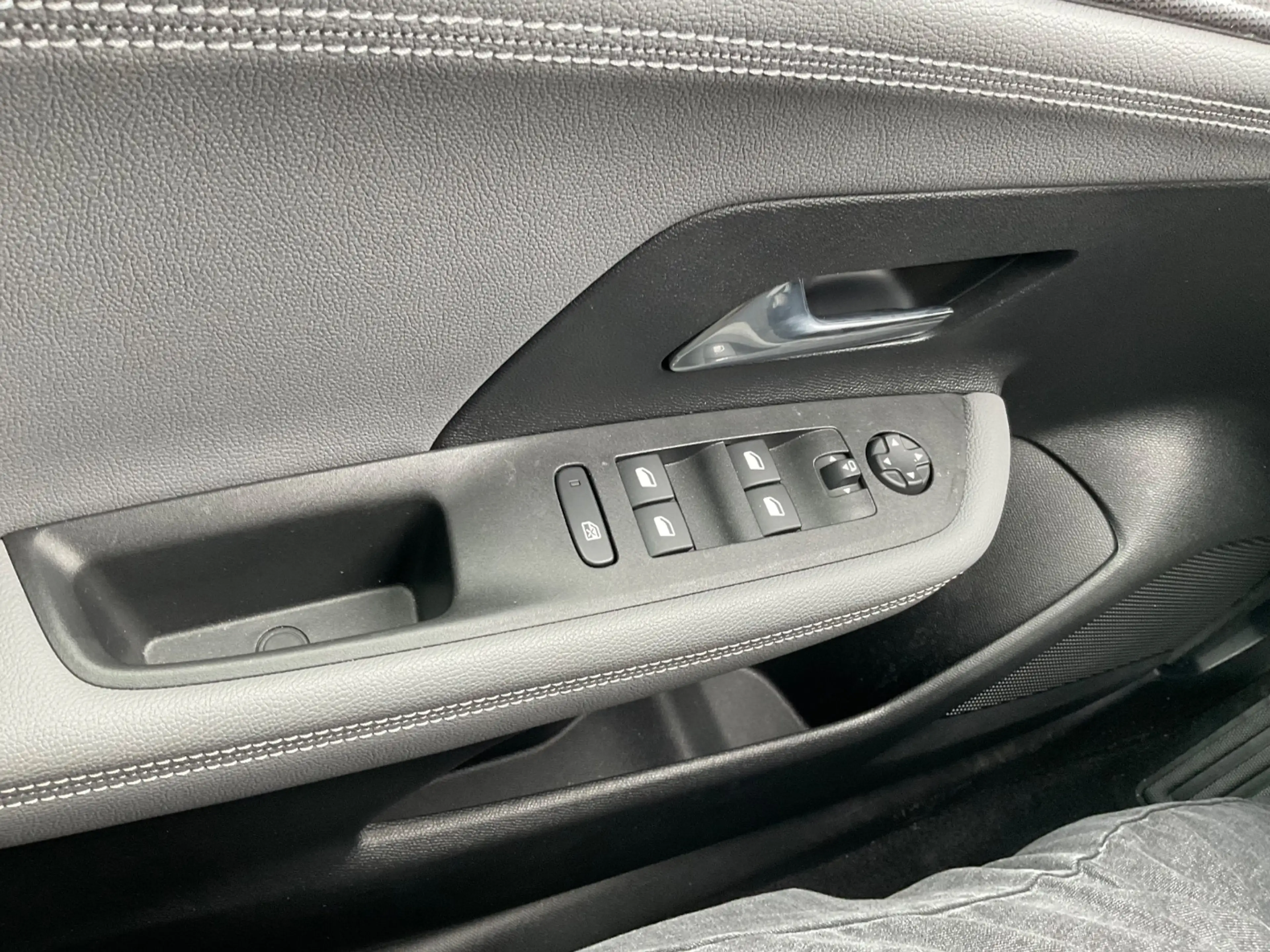 Opel Mokka 1.2 Turbo Elegance LED+Navi+SHZ+Winterp. — photo 16