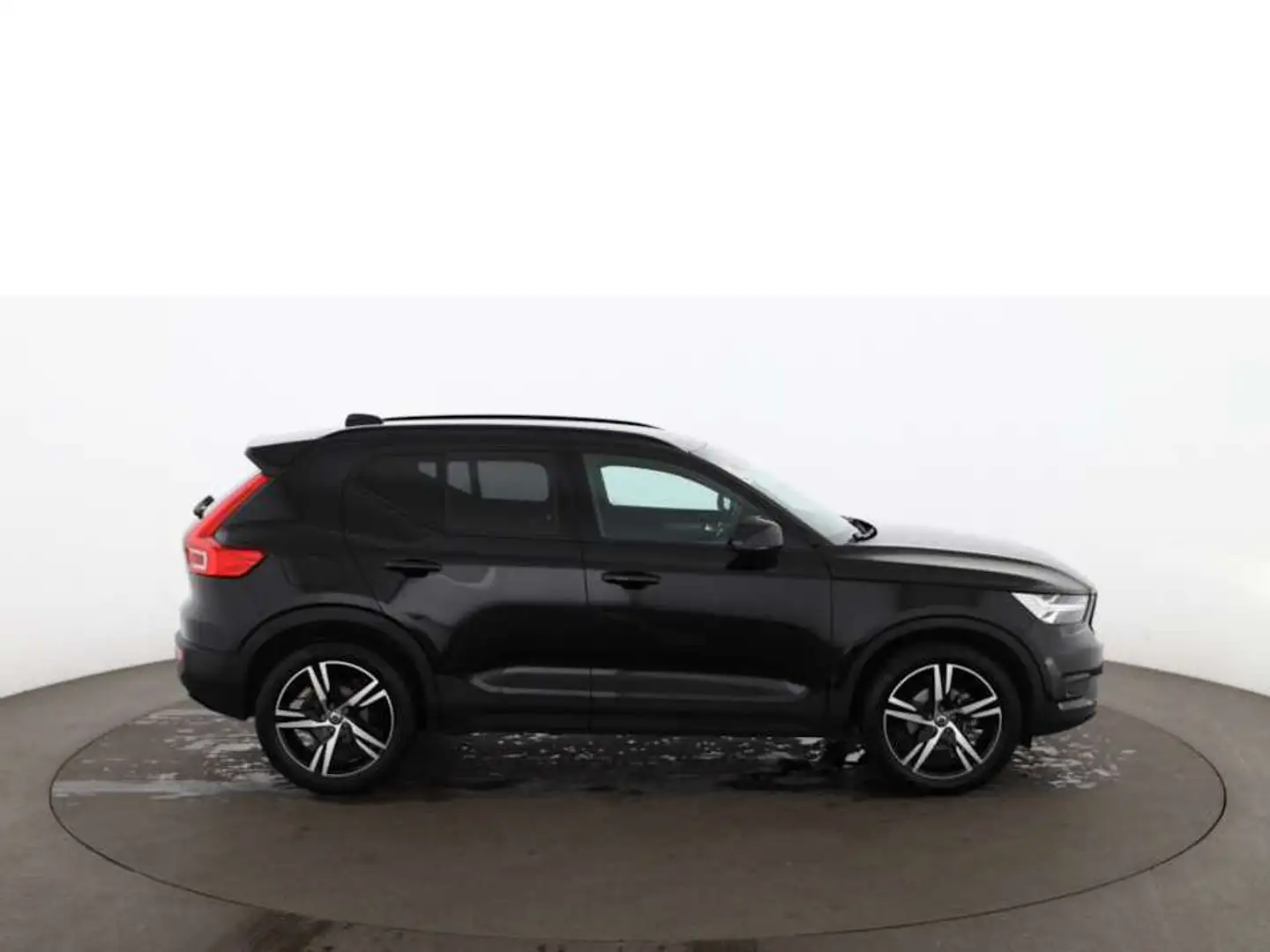 Volvo XC40 T3 R-Design Aut LED STANDHZ NAVI LEDER R-CAM Schwarz - 2