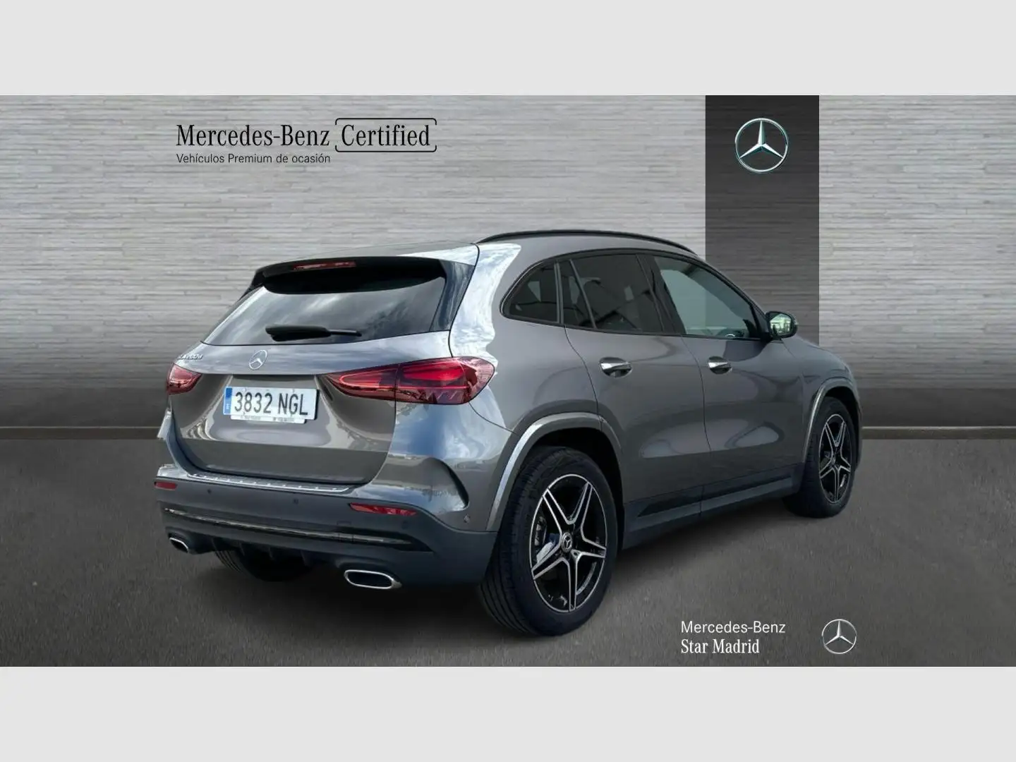 Mercedes-Benz GLA 200 D - 2