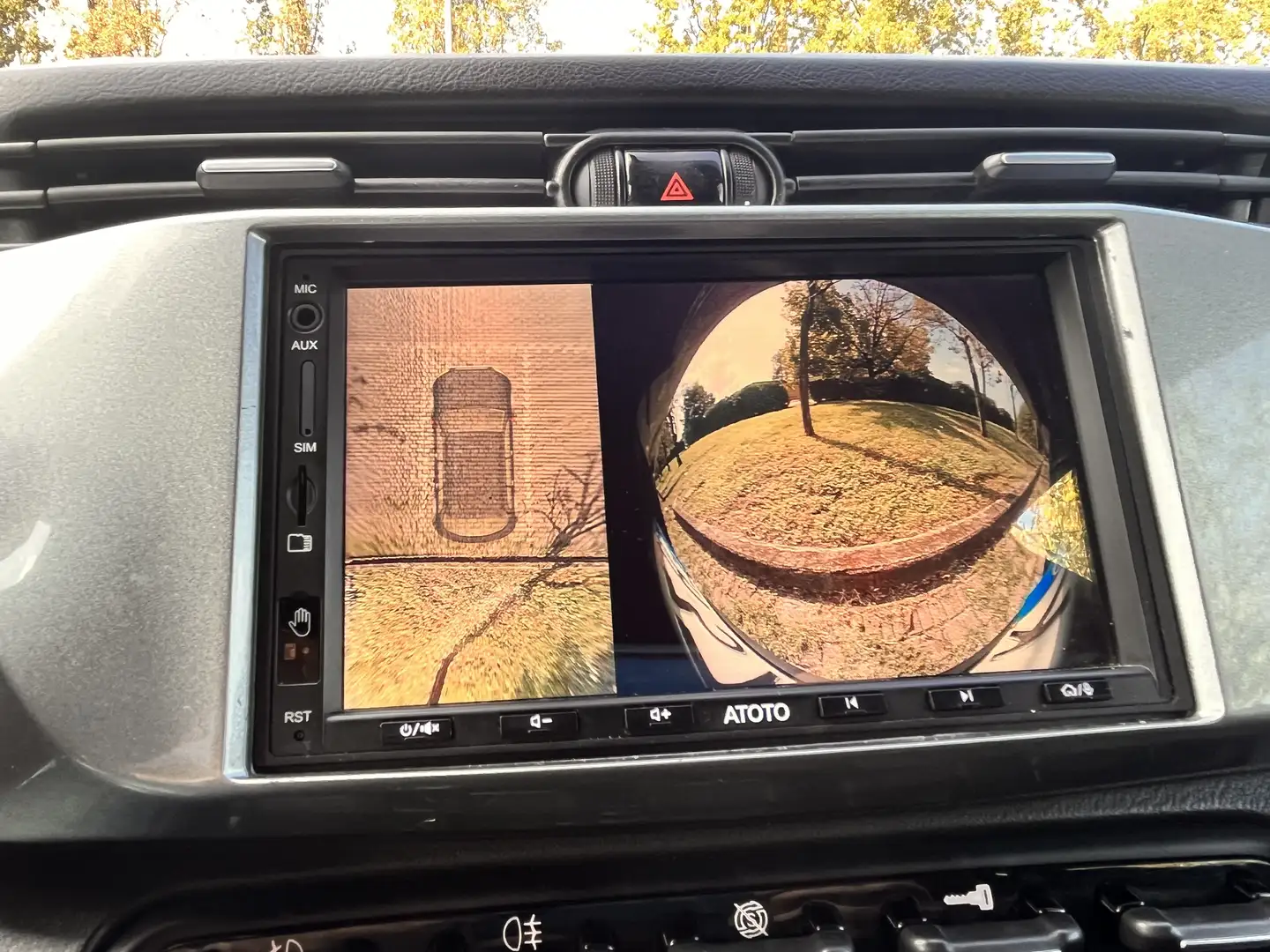 Alfa Romeo Giulietta 2.0 jtdm Quadrifoglio Qv Veloce - 2