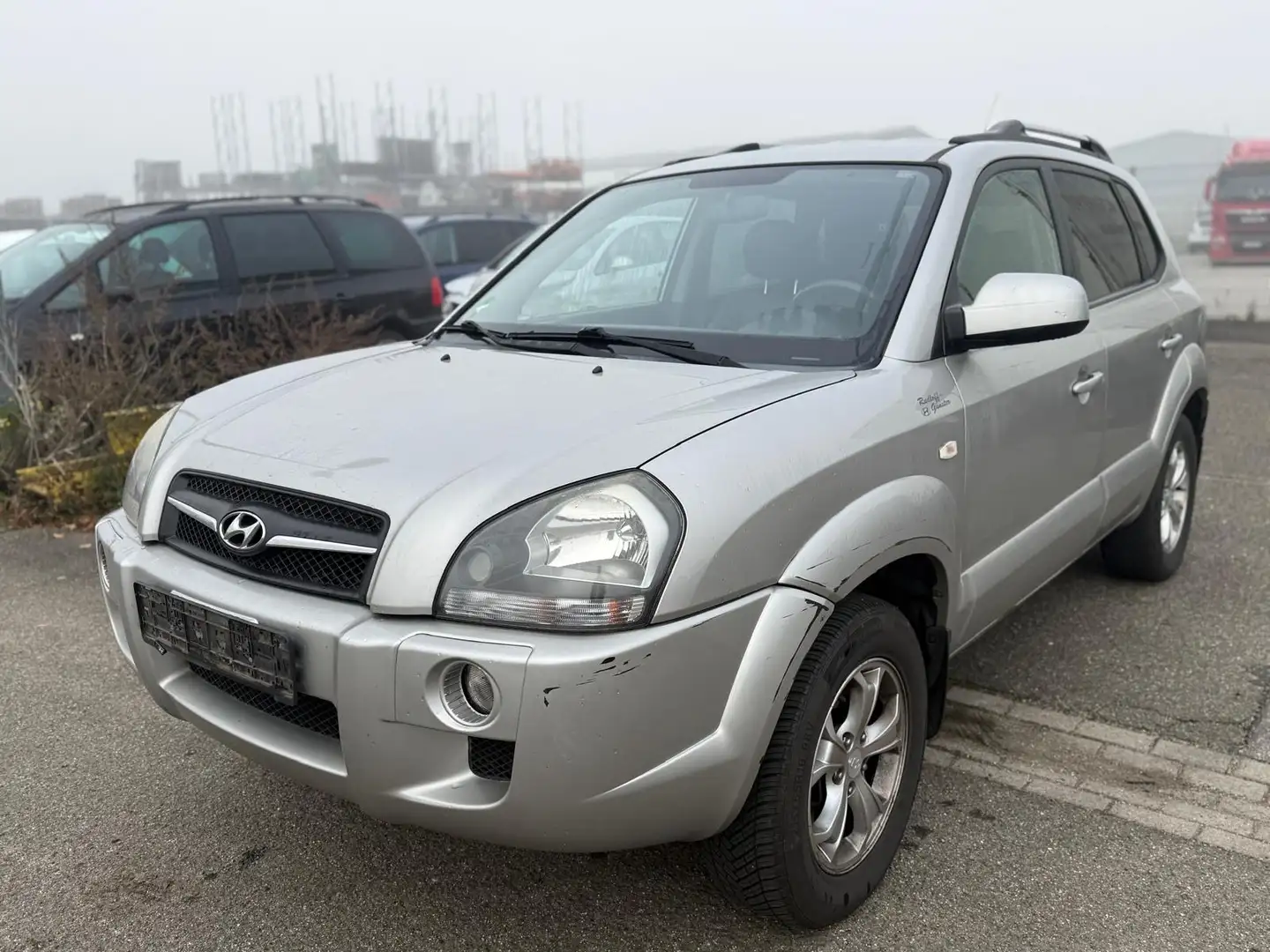 Hyundai TUCSON 2.0 GLS Edition+ (2WD) Grau - 1