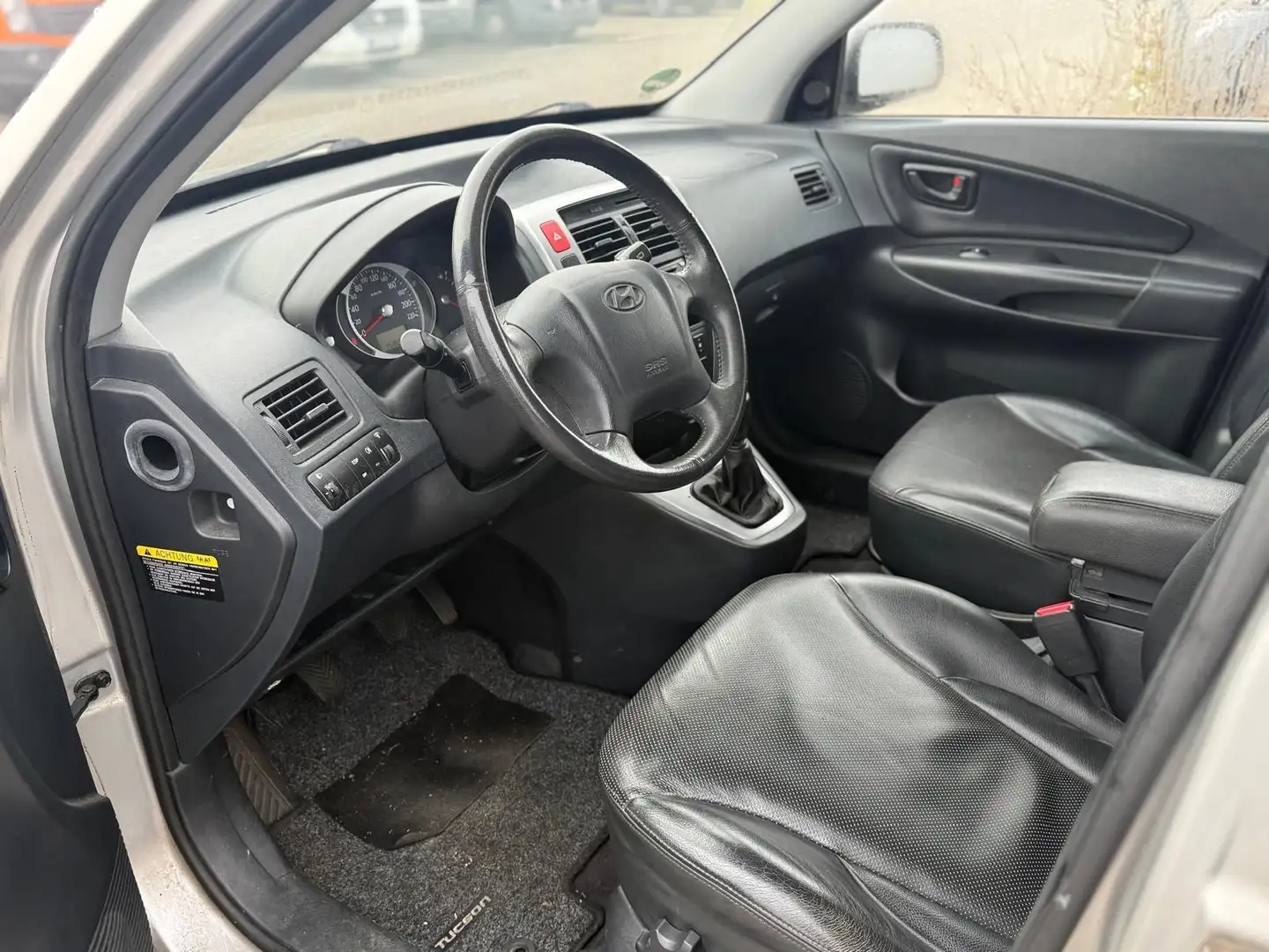 Hyundai TUCSON 2.0 GLS Edition+ (2WD) Grau - 2