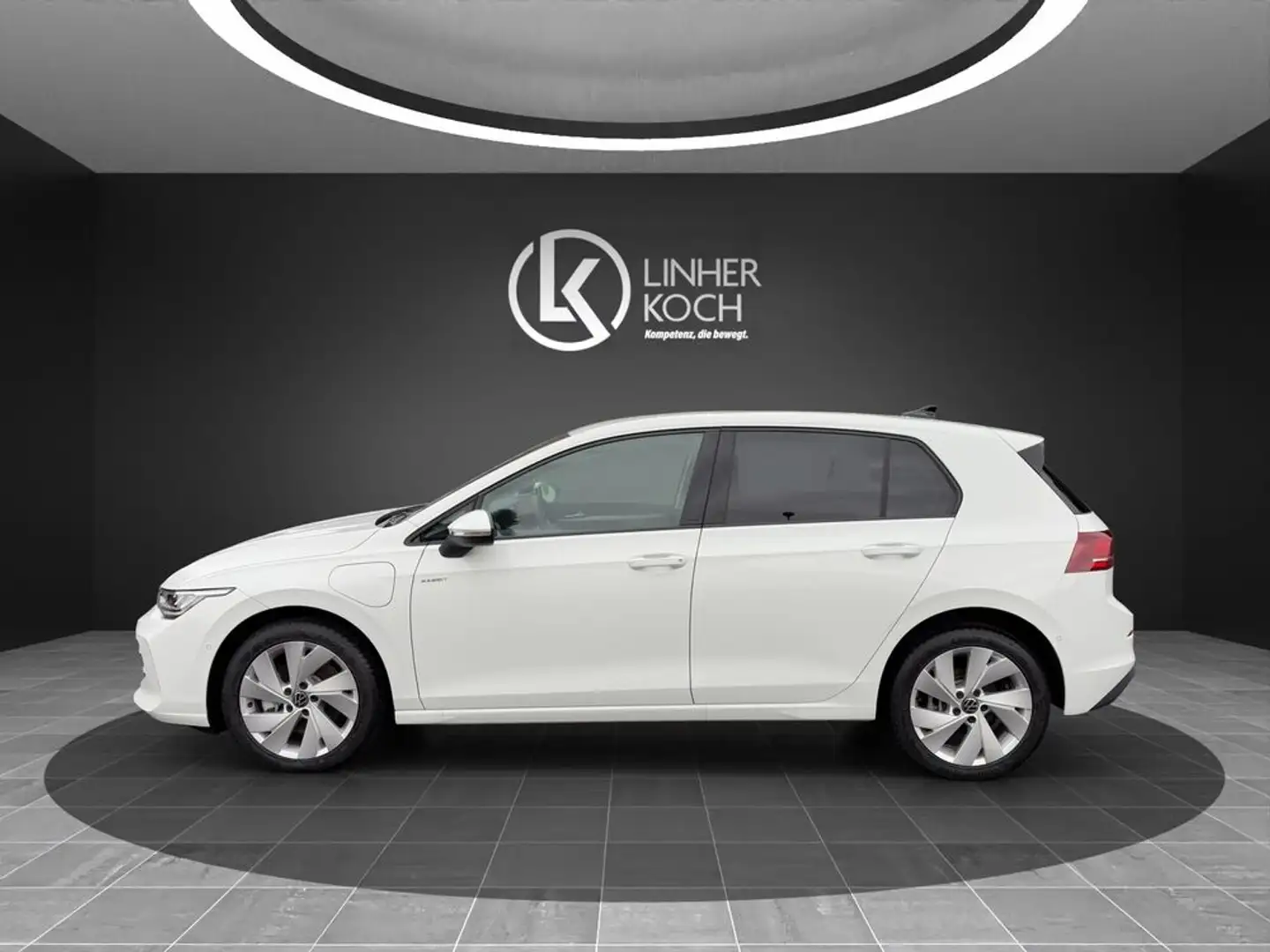 Volkswagen Golf Rabbit eHybrid DSG ''AHK+Lenk.Heiz.+Massage'' Weiß - 2