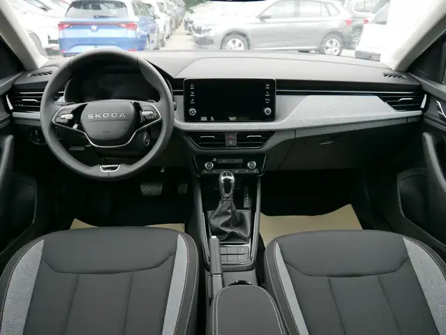 Skoda Scala view 13