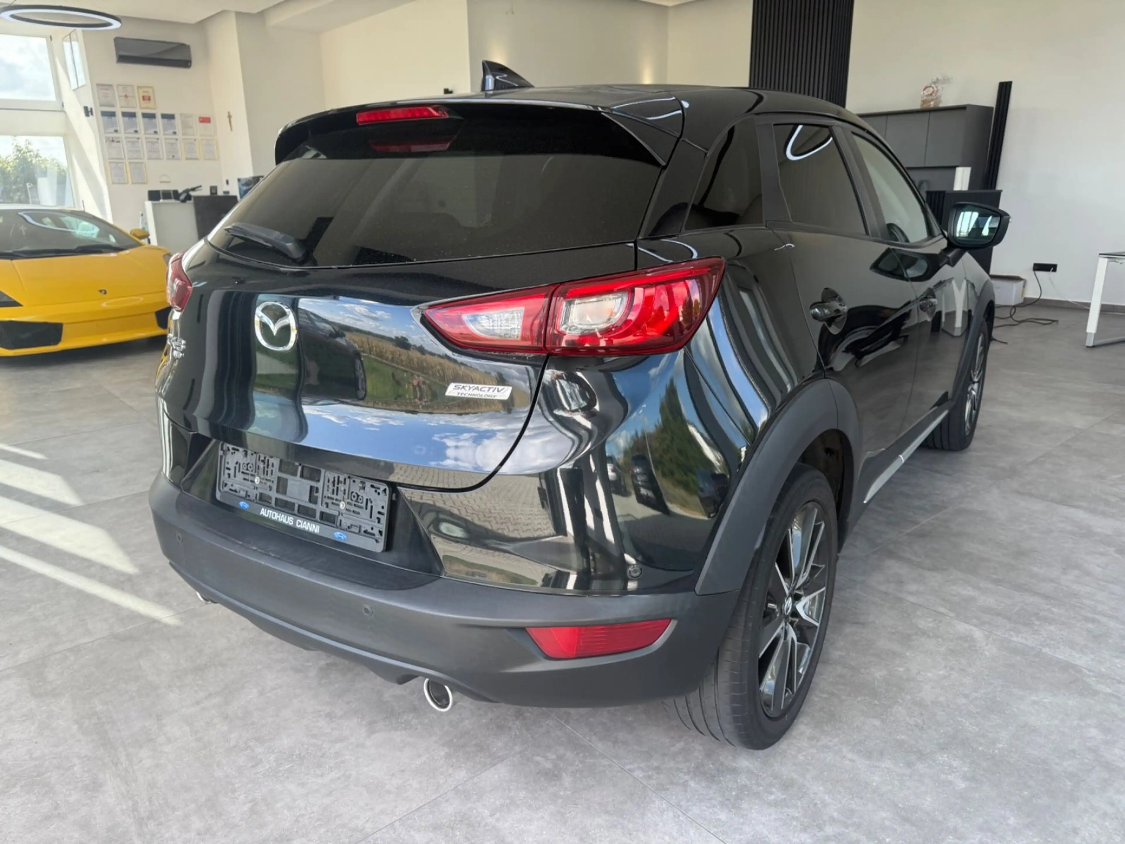 Mazda CX-3 Sports-Line** 4x4 ** TüV NEU ** — photo 5