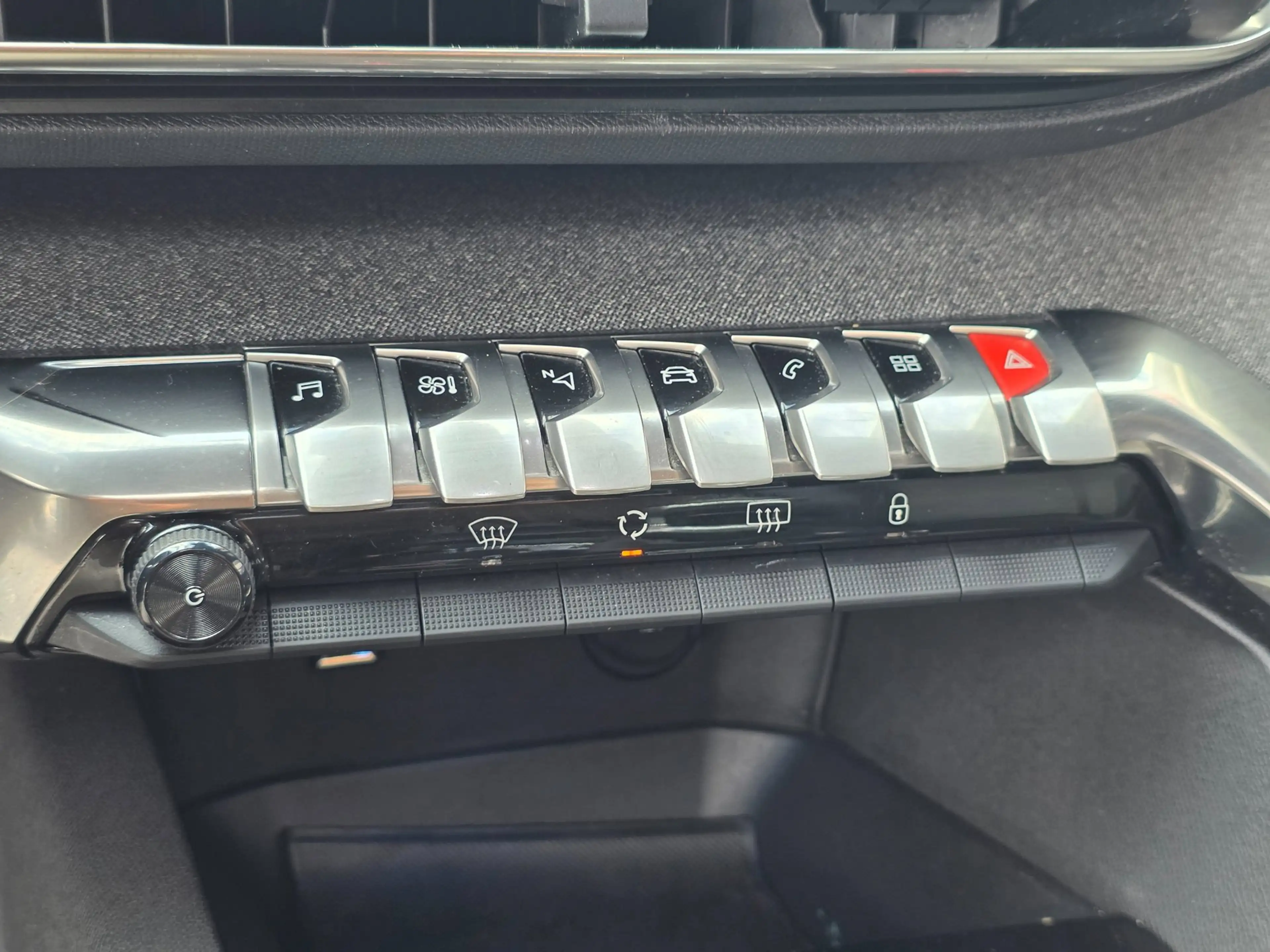 Peugeot 5008 1.2 PureTech GT-Line | PANO | CAMERA | 7 PERSOONS — photo 21