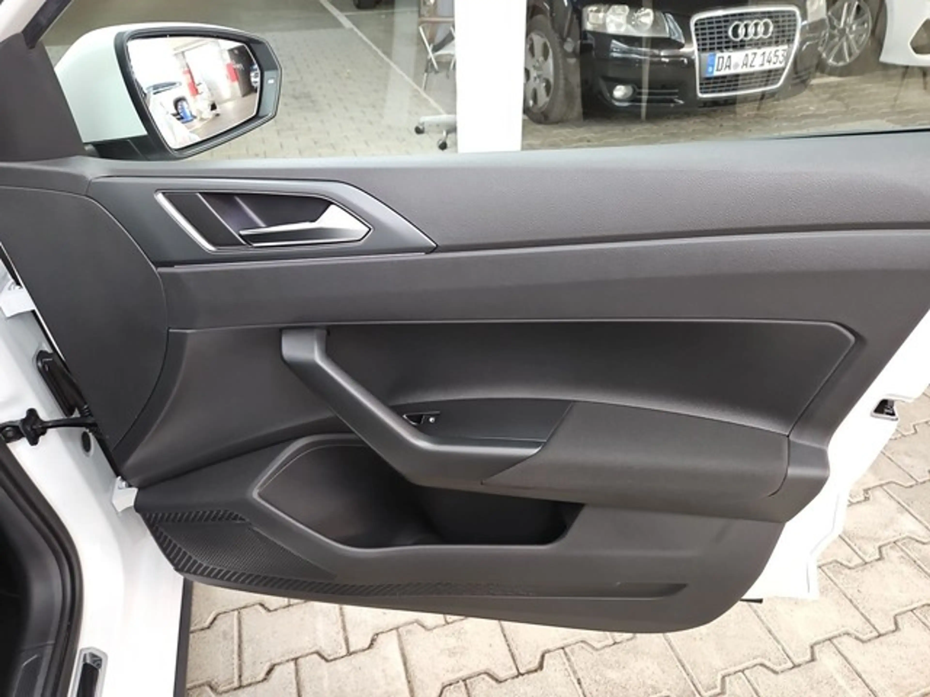 Volkswagen Polo VI R-Line IQ DRIVE ACC REAR VIEW DIGITAL COCKPI... — photo 15