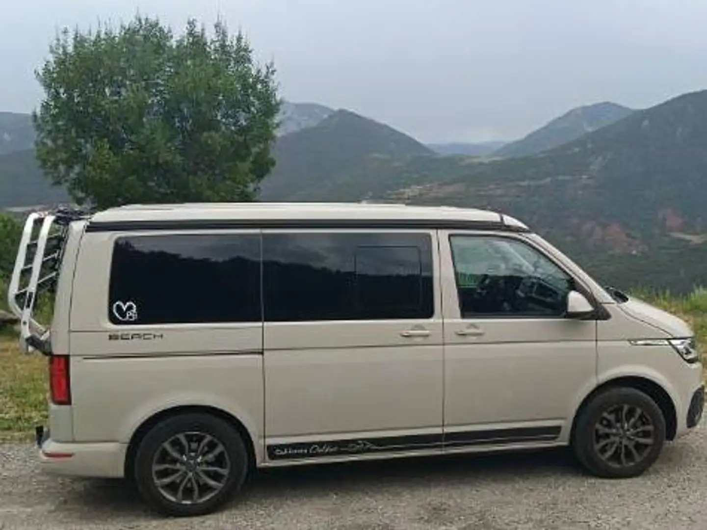 Volkswagen T6.1 California Gris - 1