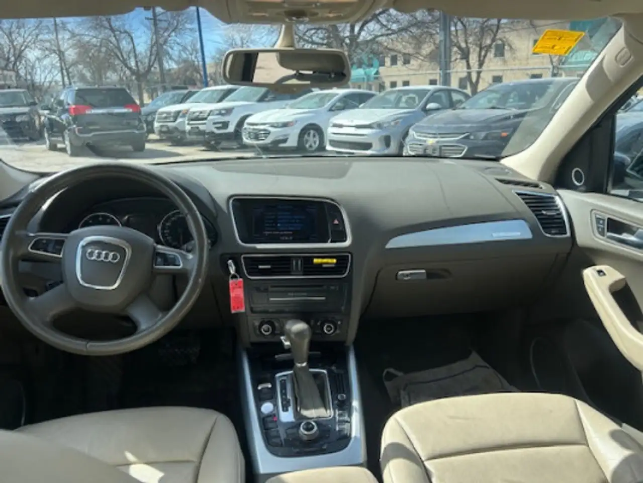 Audi Q5 снимка Audi Q5