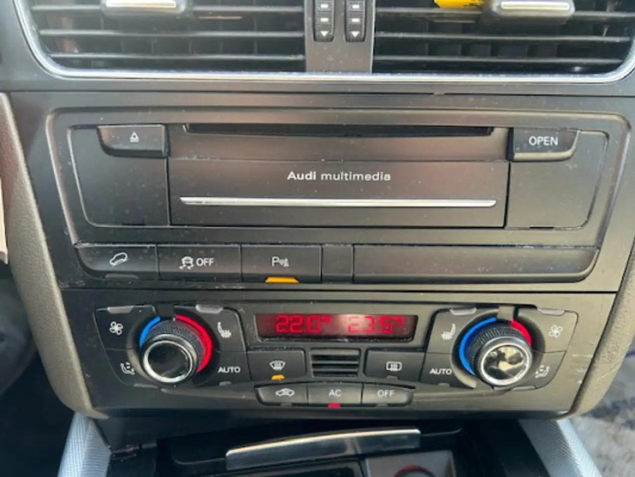 Audi Q5 снимка Audi Q5