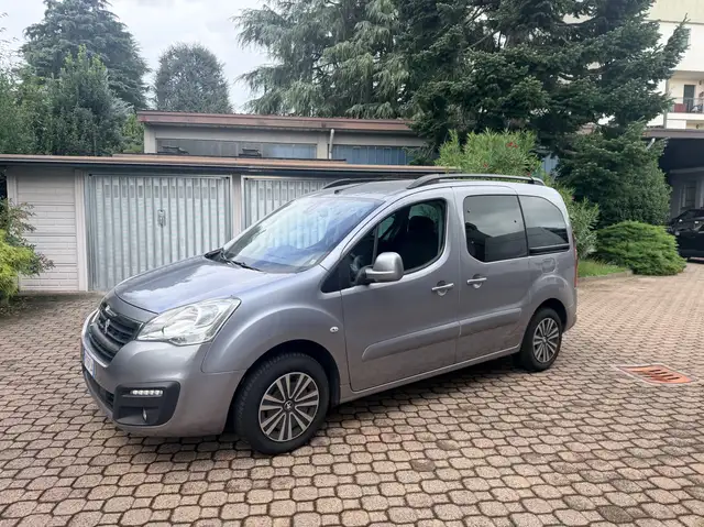 Peugeot Partner Tepee 1.6 bluehdi 5 Posti