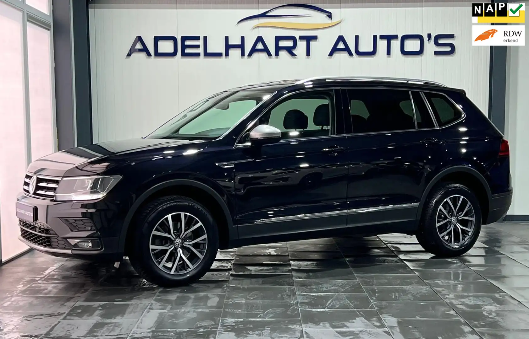 Volkswagen Tiguan Allspace 1.5 TSI Comfortline 7pers / Navigatie full map / C Zwart - 1