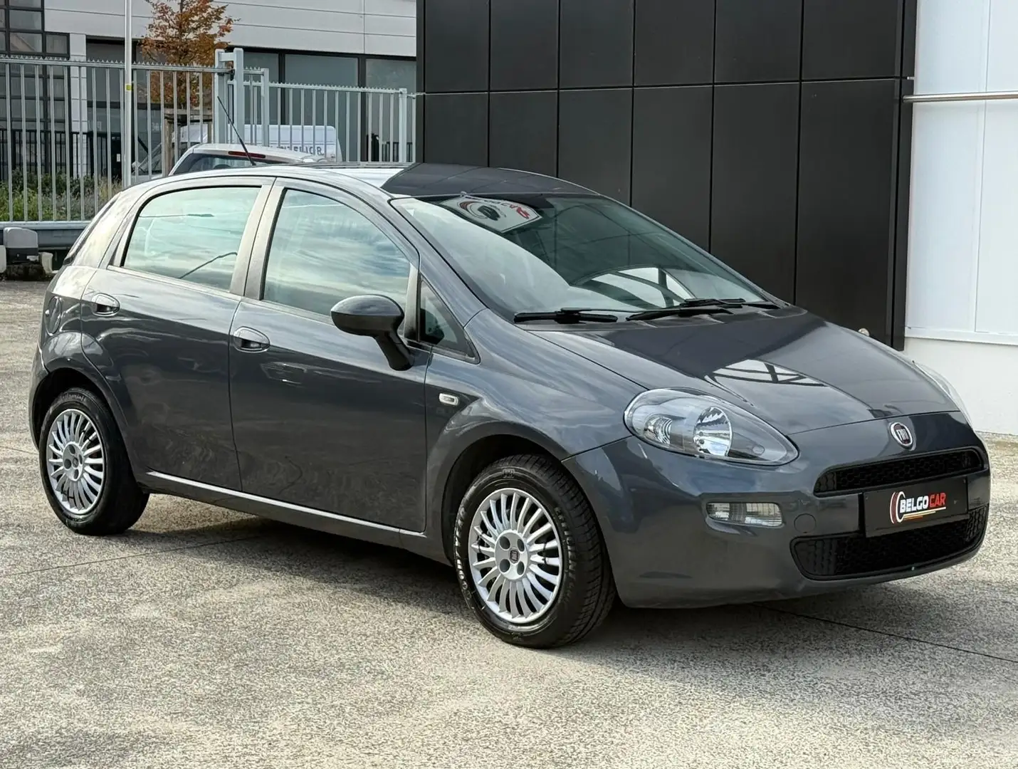 Fiat Punto Evo 1.2 ESSENCE - AIRCO - CONTRÔLE TECHNIQUE OK Gris - 1