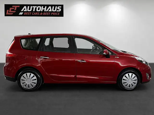 Renault Scenic view 5