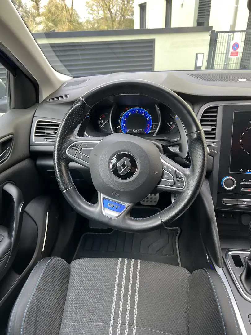 Renault Megane ENERGY TCe 205 EDC GT - 2