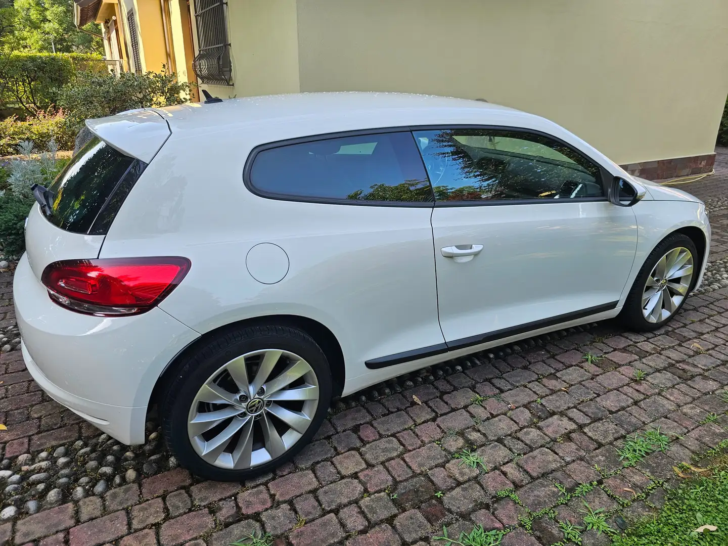 Volkswagen Scirocco Scirocco III 2008 1.4 tsi bm 122cv Bianco - 1