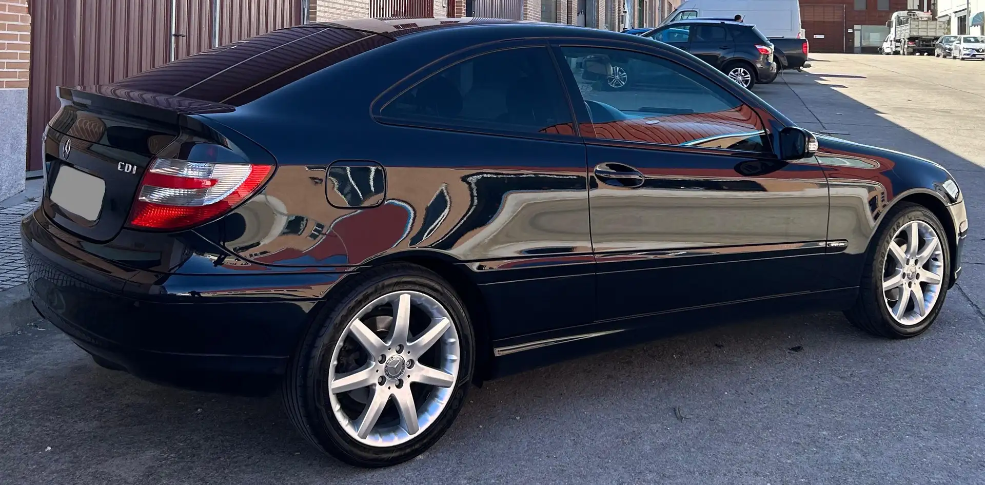 Mercedes-Benz C 220 C Sportcoupé 220CDI Sport Edition Sport Edition Negro - 2