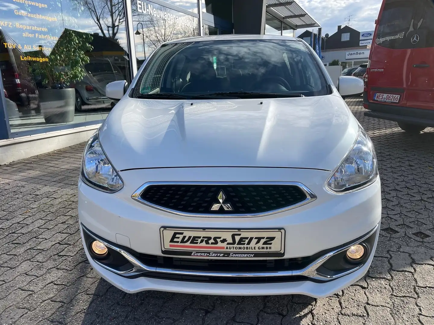 Mitsubishi Space Star Edition 100 (Klima, Allwetterreifen, 1. Hand) Weiß - 2