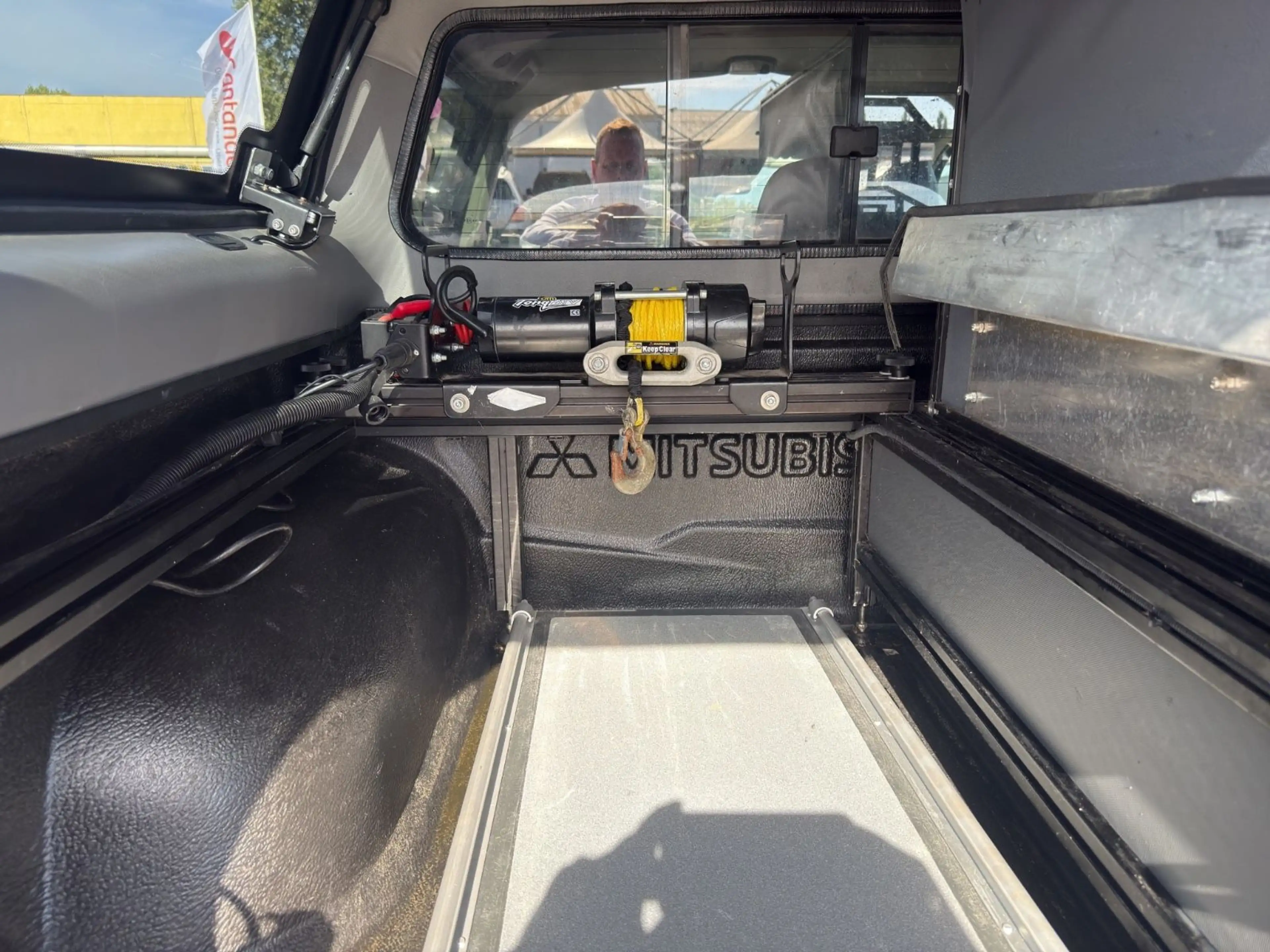 Mitsubishi L200 Top Doppelkabine 4WD*Seilwinde*Waffenfach — photo 20