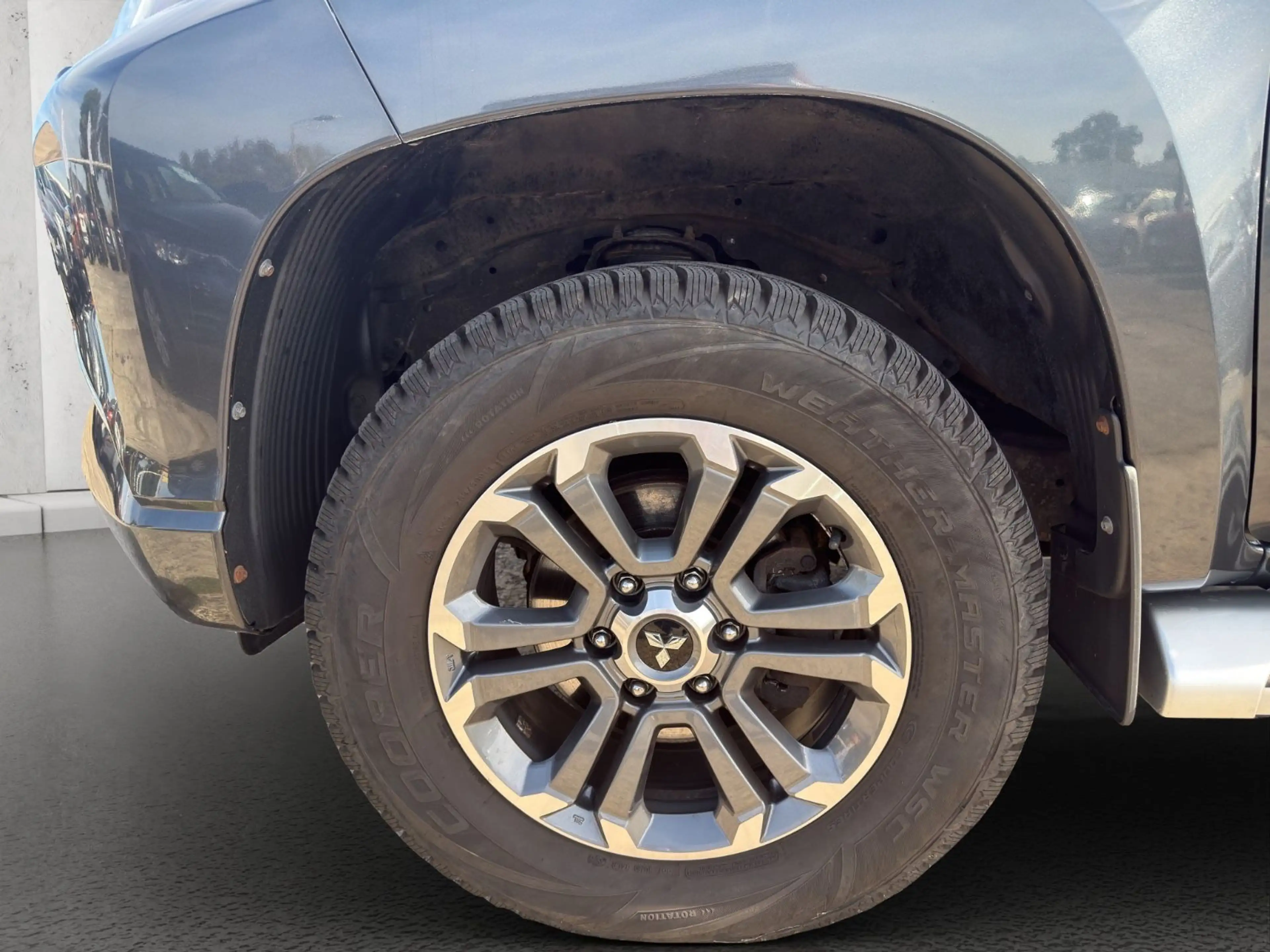Mitsubishi L200 Top Doppelkabine 4WD*Seilwinde*Waffenfach — photo 10