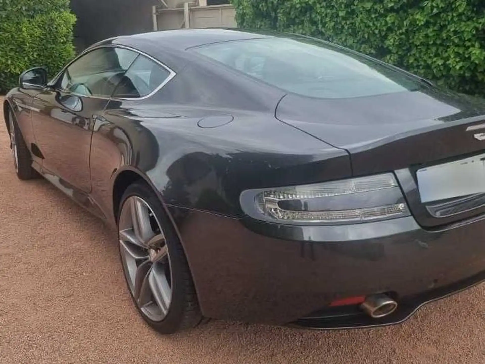 애스턴마틴 DB9 Coupe 2014 블랙 사진 2