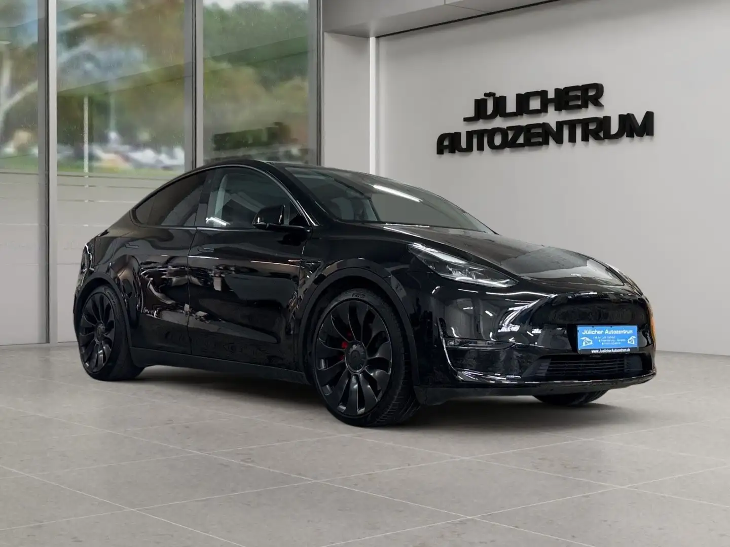 Tesla Model Y Performance Dual AWD, Garantie 2028 Schwarz - 1