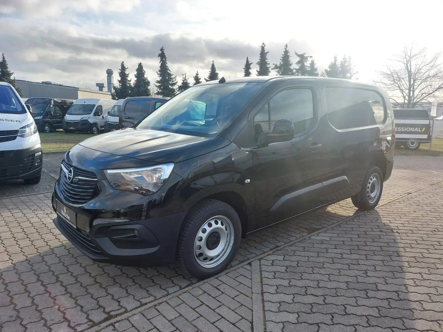 Opel Combo XL+SOFORT+Standhz+Holzboden+Flex-Trennwand Noir - 2