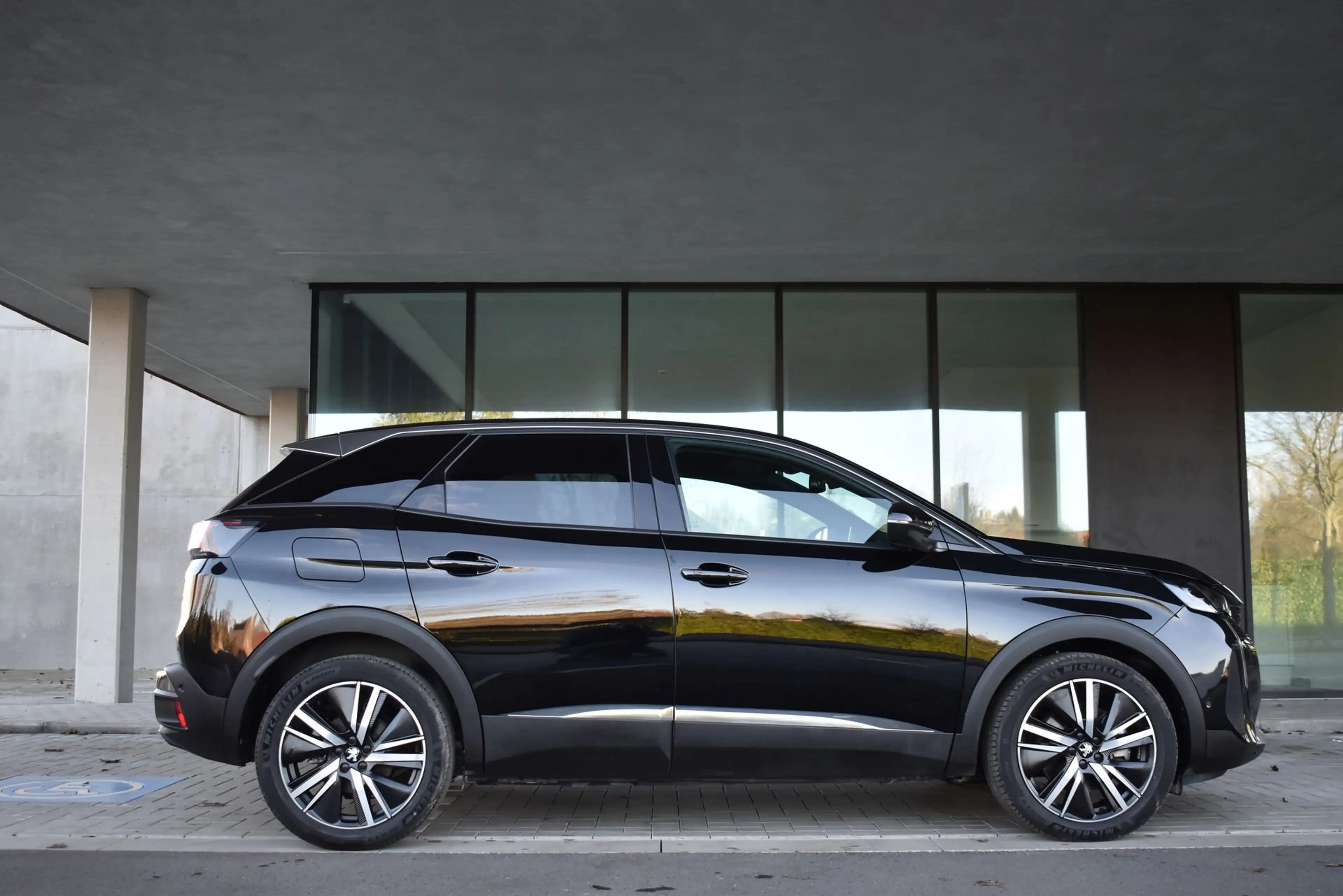 Peugeot 3008 1.6 Hybrid Allure e-EAT8*Navi*Camera*DodeHoek — photo 3