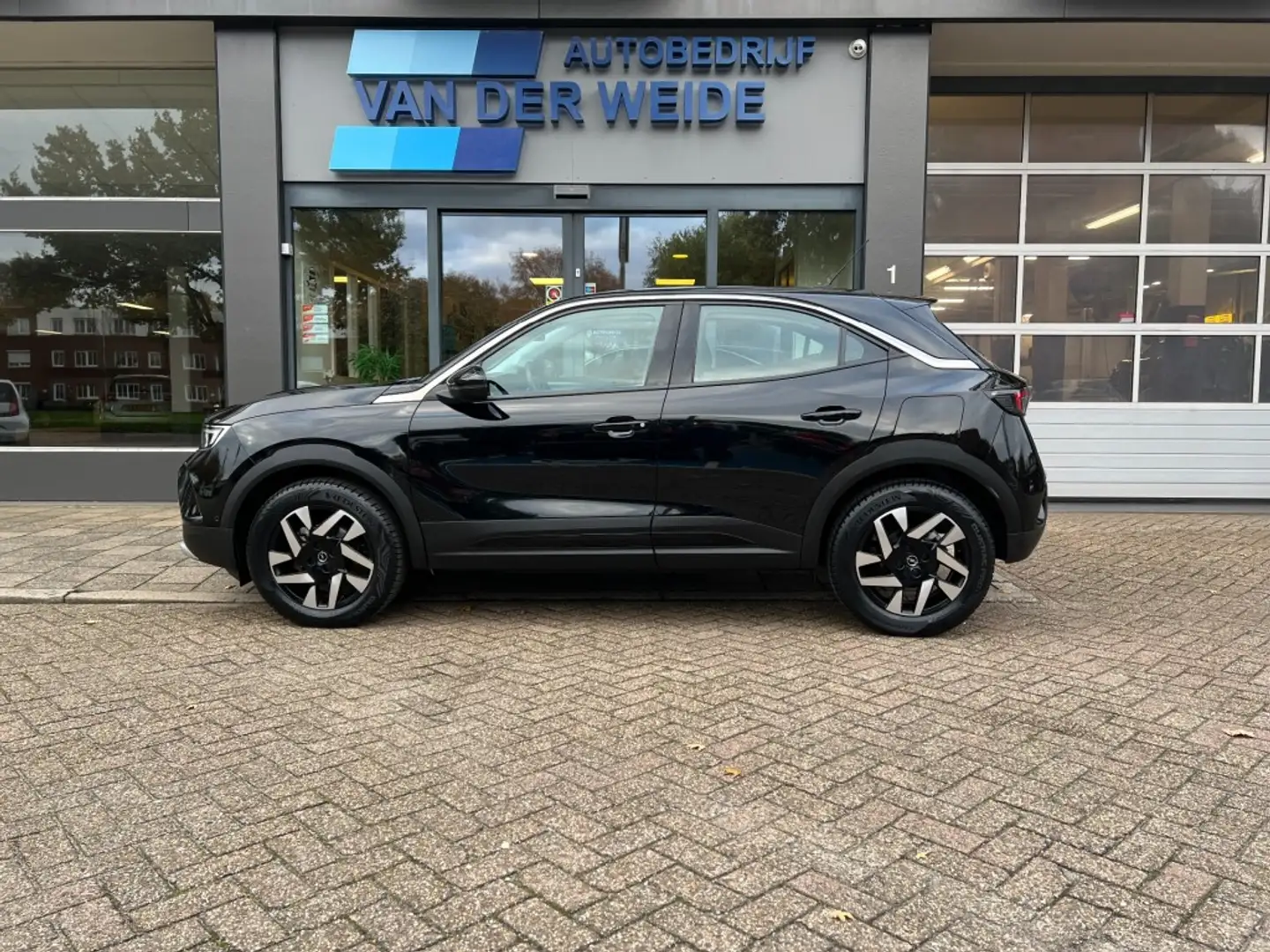 Opel Mokka 1.2 TURBO ELEGANCE  Automaat  Navi Clima  Camera Zwart - 1