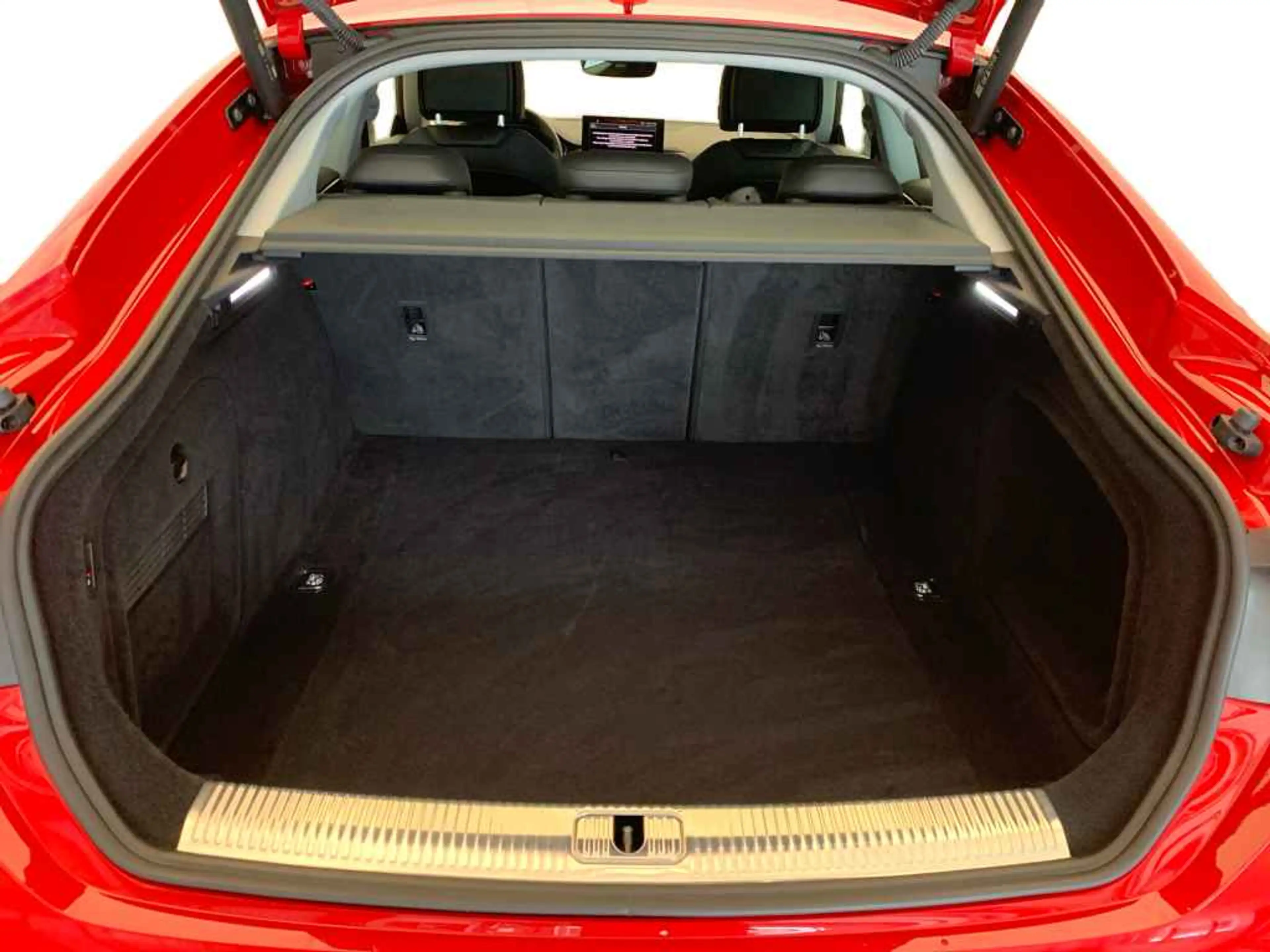 Audi A5 Sportback 45 TFSI qua S line *AHK*LED*R-CAM* — photo 8