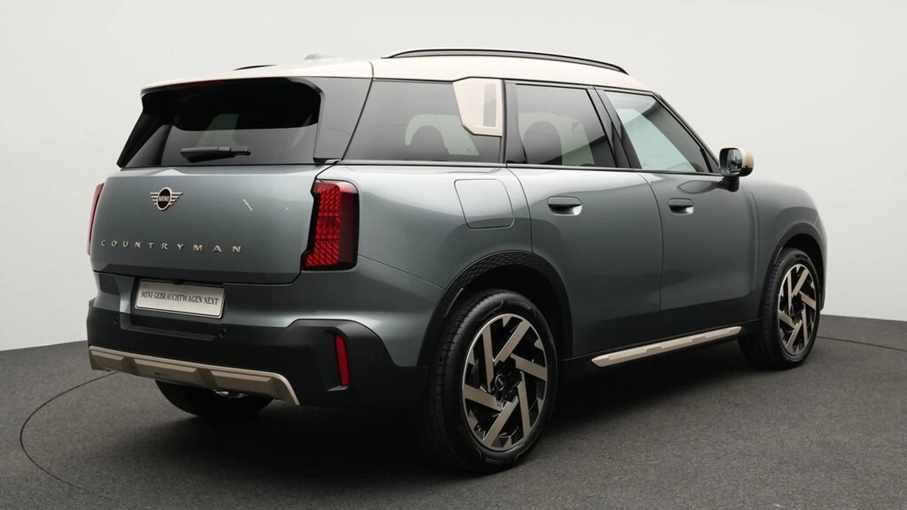 MINI Countryman C Favoured Trim — photo 4