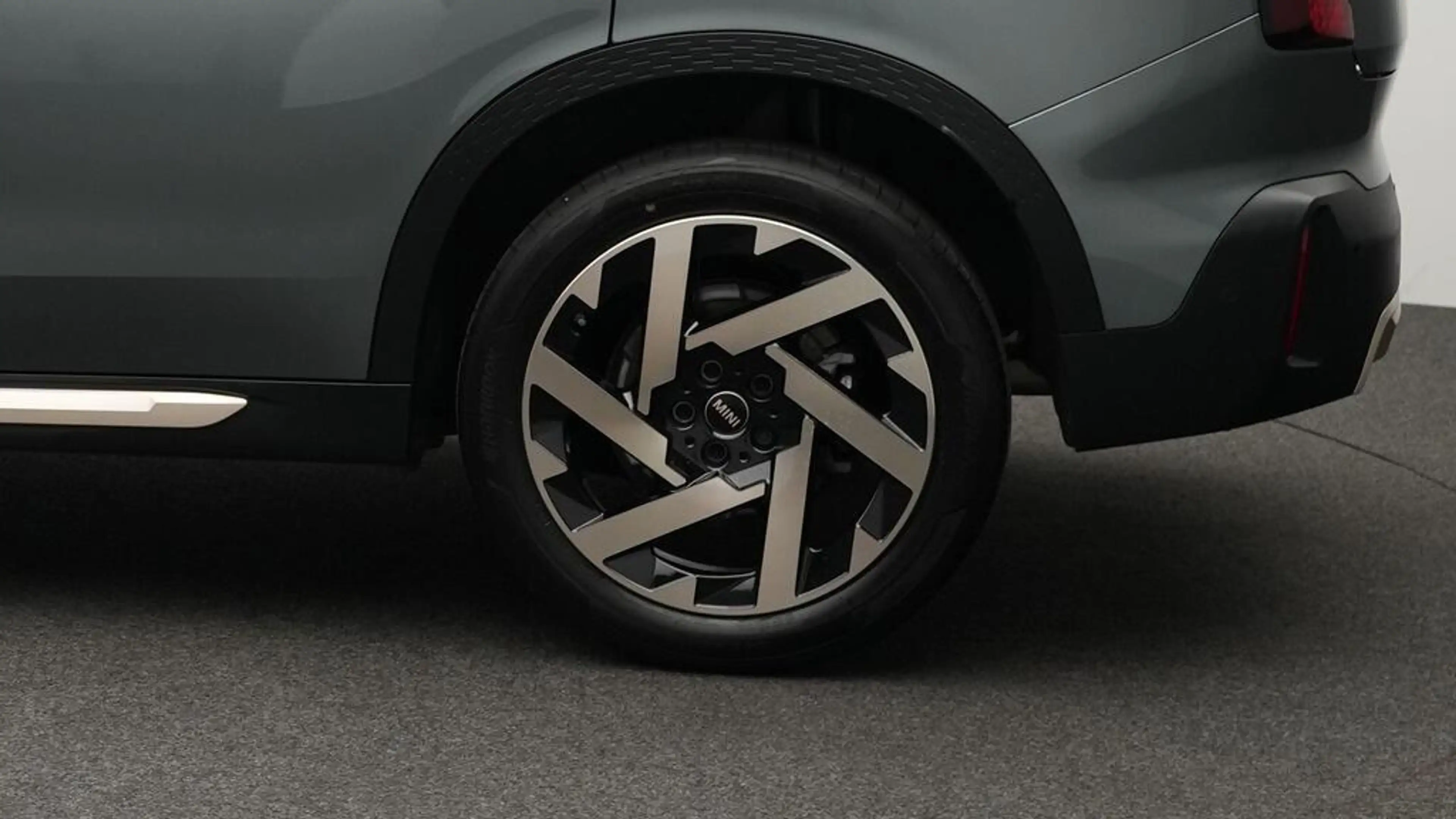MINI Countryman C Favoured Trim — photo 9