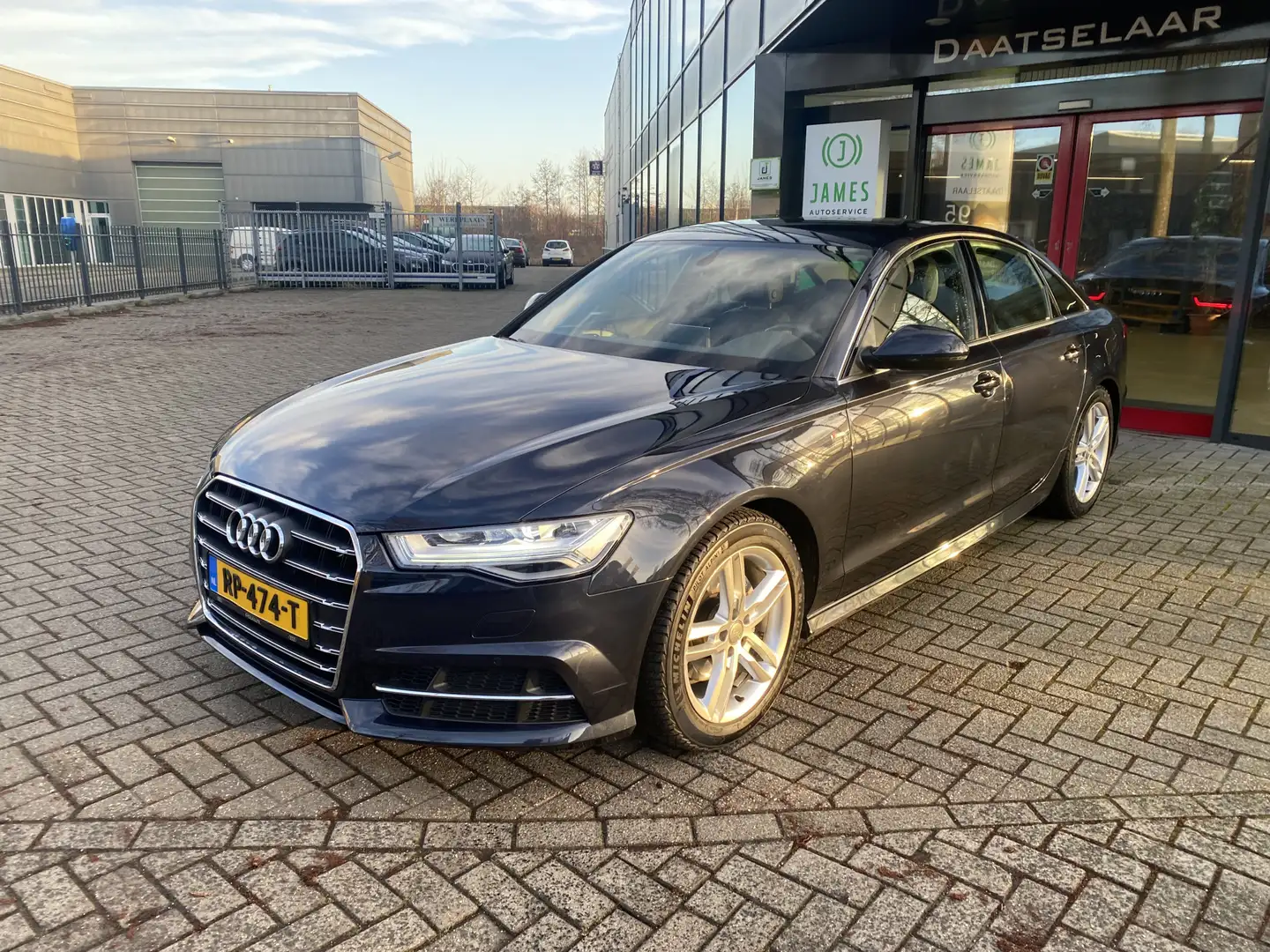 Audi A6 Limousine 1.8 TFSI ultra S line Virtual Display Blauw - 2