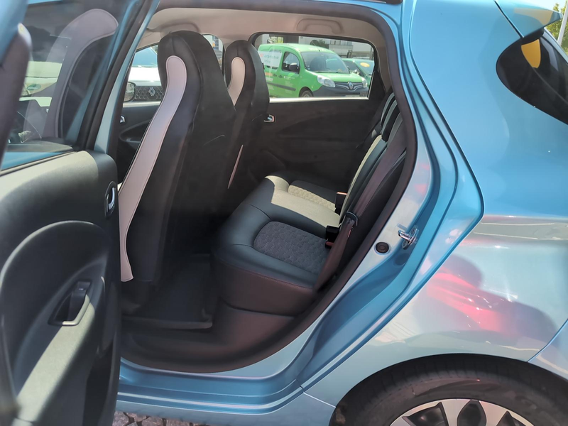 Renault ZOE Intens SitzLenkradheizg Kamera PDC Klima Navi — photo 9