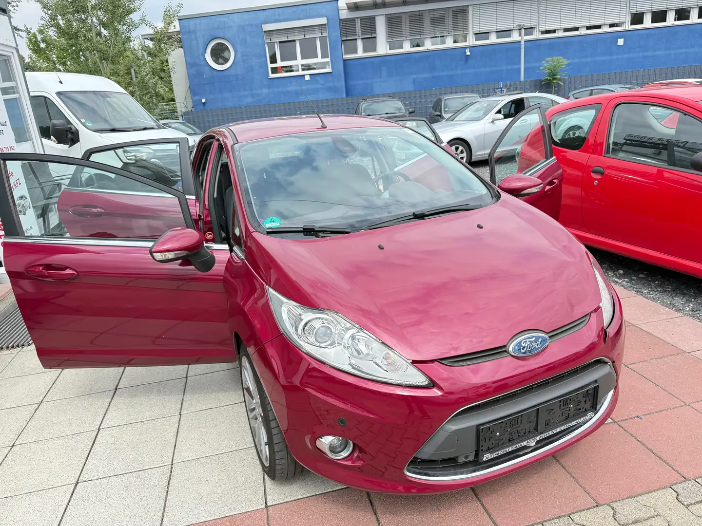 Ford Fiesta Titanium Rot - 1